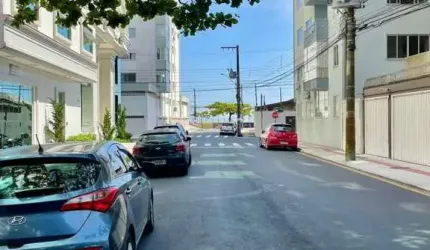 Alto Padrão para Venda em Balneário Camboriú, CENTRO, 4 dormitórios, 3 suítes, 4 banheiros, 4 vagas