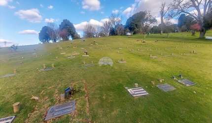 Terreno à venda na Rua Nicolau José Gravina, 292, Cascatinha, Curitiba por R$ 14.000