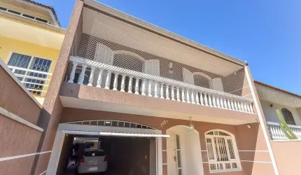 Casa com 4 quartos à venda na Rua José Petroski, 195, Xaxim, Curitiba, 198 m2 por R$ 999.000