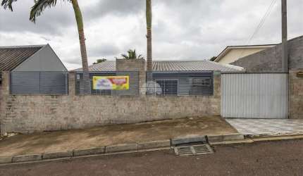 Casa com 3 quartos à venda na Rua El Salvador, 353, Nações, Fazenda Rio Grande, 360 m2 por R$ 698.000