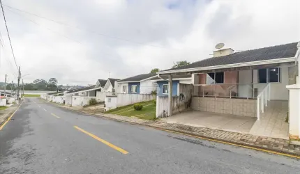 Casa em condomínio fechado com 3 quartos à venda na Rua Lótus, 520, Campina da Barra, Araucária, 105 m2 por R$ 300.000