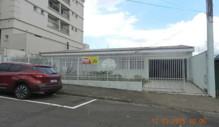 Casa com 3 quartos à venda na Rua Frei Caneca, 2443, Trianon, Guarapuava, 211 m2 por R$ 850.000