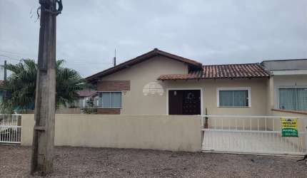 Casa com 3 quartos para alugar na RUA 1590 NOSSA SENHORA DO PERPETUO SOCORRO, 746, Centro, Itapoá, 70 m2 por R$ 2.183
