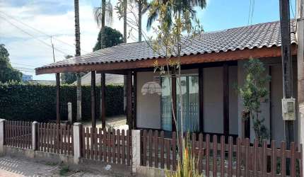 Casa com 3 quartos à venda na Rua Ana Maria Rodrigues de Freitas, 1452, Itapema do Norte, Itapoá, 196 m2 por R$ 798.000