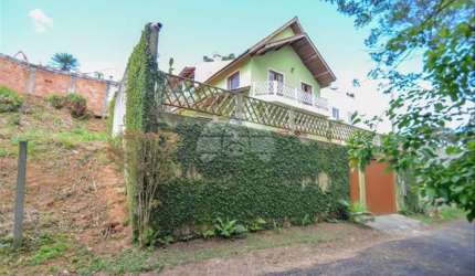Casa com 1 quarto à venda na Rua Alexandre Schroeder, 378, Pilarzinho, Curitiba, 146 m2 por R$ 730.000