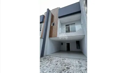 Casa com 3 quartos à venda na Rua Wolfgang Amon, 473, Costa e Silva, Joinville, 230 m2 por R$ 1.085.000