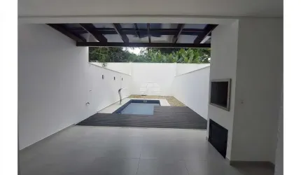 Casa com 3 quartos à venda na Rua Erwino Kieper, 118, Atiradores, Joinville, 155 m2 por R$ 1.079.000