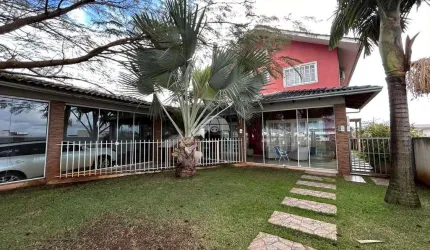 Casa com 4 quartos à venda na Rua Benjamin Borges dos Santos, 1552, Fraron, Pato Branco, 197 m2 por R$ 950.000