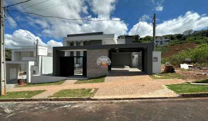 Casa com 3 quartos à venda na Rua Pioneiro Julio Roberto Pastore, 00, São Luiz, Pato Branco, 180 m2 por R$ 1.550.000