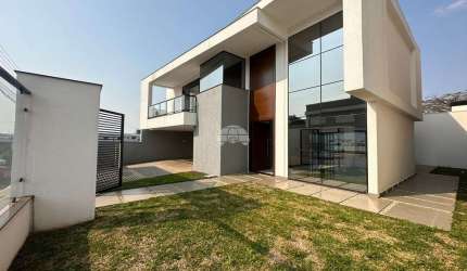 Casa com 3 quartos à venda na Rua Uruguai, 59, Jardim das Américas, Pato Branco, 238 m2 por R$ 2.500.000