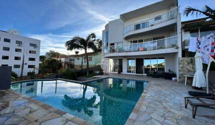 Casa com 3 quartos à venda na Rua Nereu Ramos, 1052, Brasília, Pato Branco, 354 m2 por R$ 2.500.000