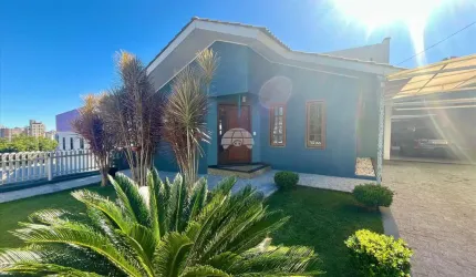 Casa com 4 quartos à venda na Rua Itacolomi, 162, Centro, Pato Branco, 280 m2 por R$ 1.300.000