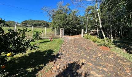 Chácara / sítio com 2 quartos à venda na FAZENDA PALMEIRINHA, 00, Zona Rural, Coronel Vivida, 150 m2 por R$ 830.000
