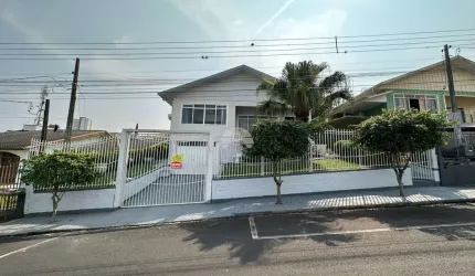 Casa com 3 quartos à venda na RUA RUA CARLOS CALDART, 67, Bancários, Pato Branco, 140 m2 por R$ 598.000