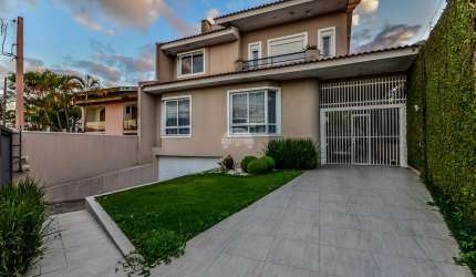 Casa com 3 quartos à venda na Rua Antônio Simm, 489, Capão da Imbuia, Curitiba, 465 m2 por R$ 1.990.000