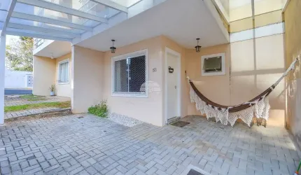 Casa em condomínio fechado com 3 quartos à venda na Rua Maria Teixeira de Mello, 239, Santa Cândida, Curitiba, 87 m2 por R$ 600.000