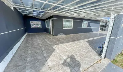 Casa com 2 quartos à venda na Rua Martins Follador, 277, Campo Largo da Roseira, São José dos Pinhais, 75 m2 por R$ 370.000