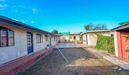 Terreno à venda na Rua Dois Vizinhos, 272, São Sebastião, São José dos Pinhais, 200 m2 por R$ 350.000