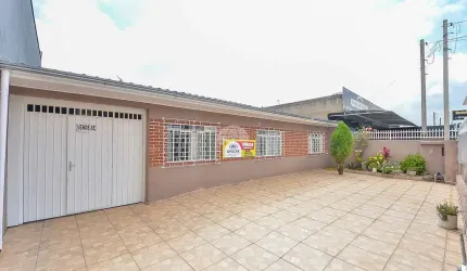 Casa com 3 quartos à venda na Rua Goiabeira, 231, Eucaliptos, Fazenda Rio Grande, 120 m2 por R$ 498.000