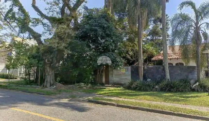 Terreno à venda na Rua Alcides Therézio de Carvalho, 657, Guabirotuba, Curitiba, 607 m2 por R$ 950.000