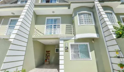 Casa com 3 quartos à venda na Rua Rodrigo de Freitas, 79, Bacacheri, Curitiba, 162 m2 por R$ 960.000