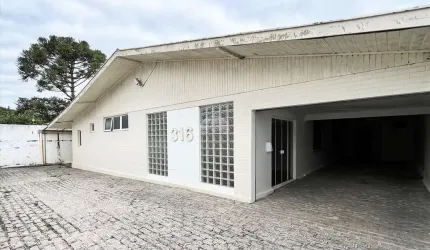 Casa comercial para alugar na Rua Alcebíades Plaisant, 316, Água Verde, Curitiba, 193 m2 por R$ 5.000