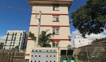 Apartamento com 2 quartos para alugar na Avenida dos Estados, 1205, Água Verde, Curitiba, 70 m2 por R$ 2.500