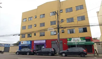 Apartamento com 2 quartos para alugar na Rua Veríssimo Marques, 731, Centro, São José dos Pinhais, 57 m2 por R$ 1.500