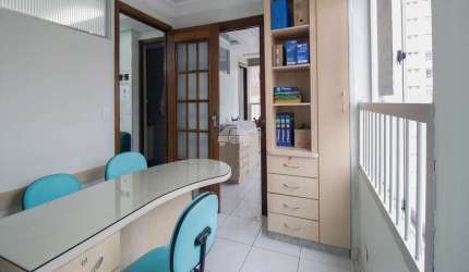Sala comercial para alugar na Rua Lourenço Pinto, 196, Centro, Curitiba, 52 m2 por R$ 3.000