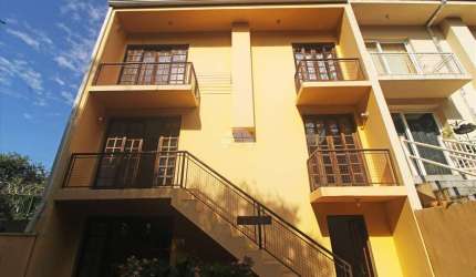 Casa em condomínio fechado com 4 quartos para alugar na Rua Rosa Mehl, 449, Uberaba, Curitiba, 162 m2 por R$ 4.000