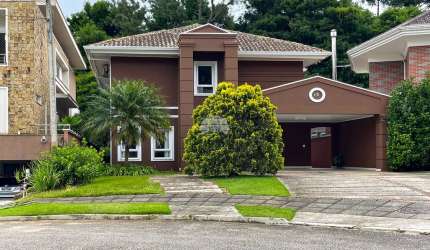 Casa com 3 quartos para alugar na Rua Vitório Sbalqueiro, 174, Vista Alegre, Curitiba, 212 m2 por R$ 10.500