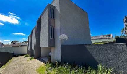Casa com 3 quartos para alugar na Rua José Bajerski, 1556, Abranches, Curitiba, 154 m2 por R$ 2.900