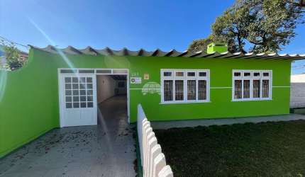 Casa com 3 quartos para alugar na Rua Coronel Evangelista dos Santos, 131, Cajuru, Curitiba, 121 m2 por R$ 3.500