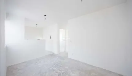 Apartamento com 2 quartos à venda na Rua Maria Joaquina Vaz, 721, Jardim Itaqui, Campo Largo, 52 m2 por R$ 150.000