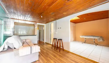 Casa com 2 quartos à venda na Rua Amazilio Lavall, 134, Jardim Florestal, Campo Largo, 60 m2 por R$ 220.000