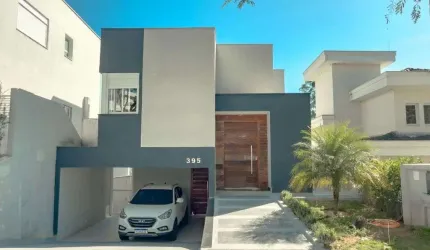 Casa em condomínio fechado, estuda permuta por aparamento em Barueri