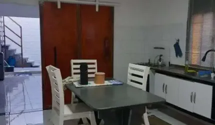 Sobrado com 2 dormitórios à venda, 209 m² por R$ 677.000,00 - Jardim do Líbano - Barueri/SP