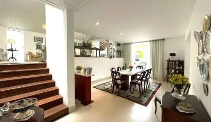 Casa com 4 quartos mobiliada ou semi mobiliada - Centro Comercial Jubran - Barueri/SP