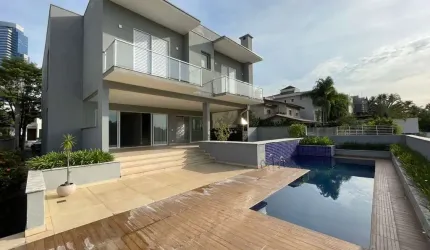 Casa com 4 dormitórios à venda, 600 m² por R$ 6.000.000 - Alphaville - Barueri/SP