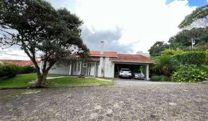 Casa com 3 dormitórios à venda, 270 m² por R$ 1.400.000,00 - Jardim Maria Tereza - Cotia/SP