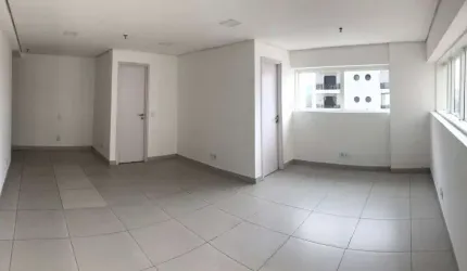Sala de 40 m² - Alphaville - Barueri/SP