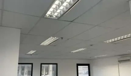 Sala de 76 m² - Alphaville - Barueri/SP