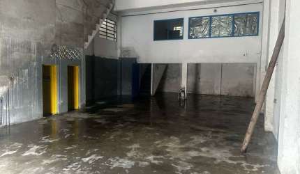 Galpão de 680 m²  - Jardim Veloso - Osasco/SP