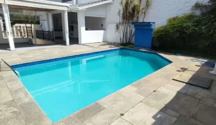 Casa com 4 dormitórios, 490 m² - venda por R$ 5.650.000 ou aluguel por R$ 20.000/mês - Alphaville - Barueri/SP