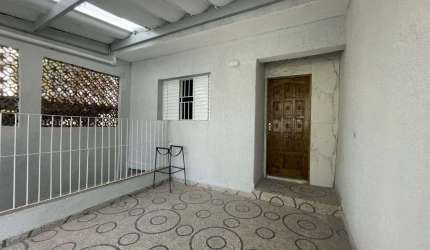 Casa com 2 dormitórios para alugar, 74 m² por R$ 2.825,00/mês - Jardim dos Camargos - Barueri/SP
