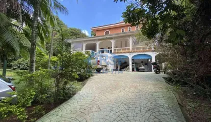 Casa com 4 dormitórios à venda, 1300 m² por R$ 3.000.000,00 - Vila Santo Antônio - Cotia/SP