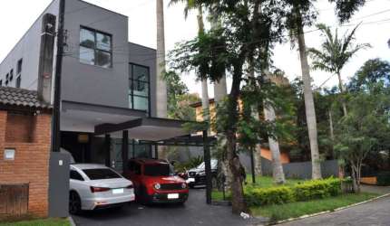 Sobrado com 3 dormitórios à venda, 460 m² por R$ 2.250.000,00 - Jardim do Golf I - Jandira/SP