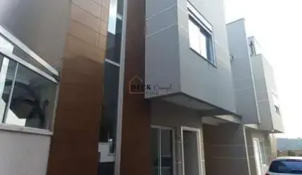 Sobrado no bairro Pilarzinho com 134m², 3 dormitórios ( sendo 1 suíte ) e 2 vagas - Pilarzinho - Curitiba - PR
