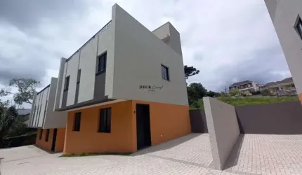 Sobrado em condomínio no bairro Abranches com 122m², 3 dormitórios ( sendo 1 suíte ) e 2 vagas - Abranches - Curitiba - PR