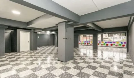 Loja no bairro do Bacacheri com 300,10M² ( já alugada ) - Bacacheri - Curitiba - PR